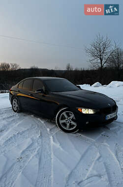 Седан BMW 3 Series 2014 в Львові