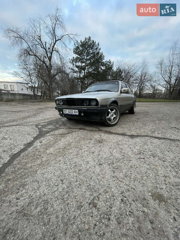 BMW 3 Series 1983 BMW 3 Series 1983