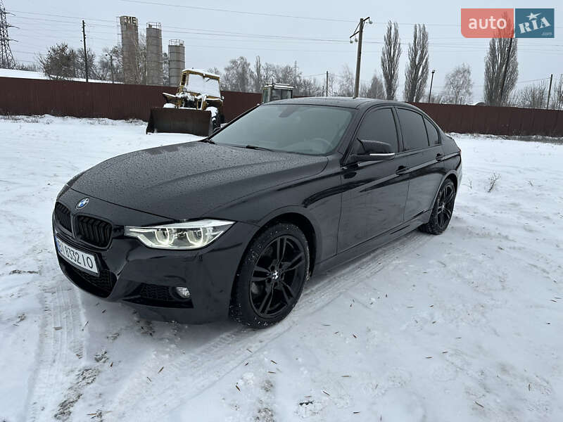 Седан BMW 3 Series 2017 в Полтаве
