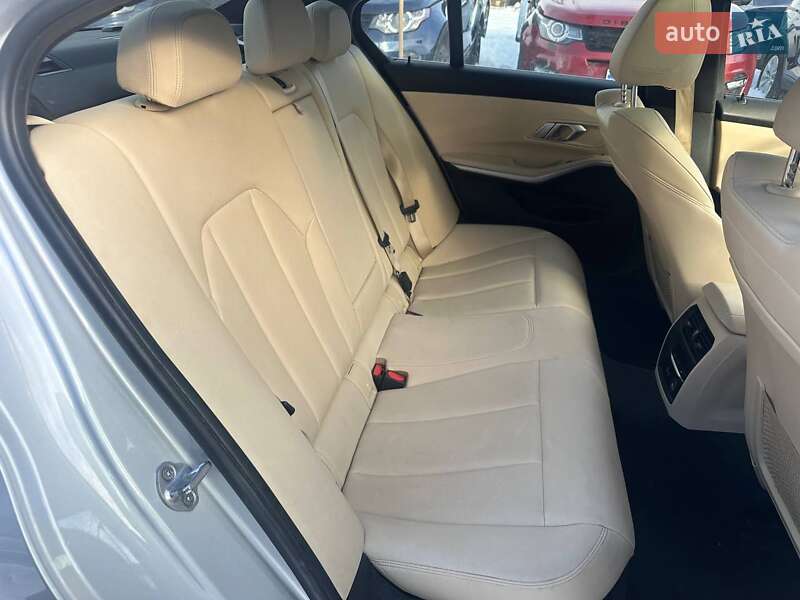 Седан BMW 3 Series 2019 в Луцке фото 9 Седан BMW 3 Series 2019 в Луцке