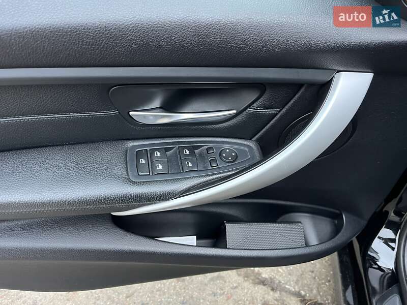 Седан BMW 3 Series 2012 в Киеве фото 9 Седан BMW 3 Series 2012 в Киеве