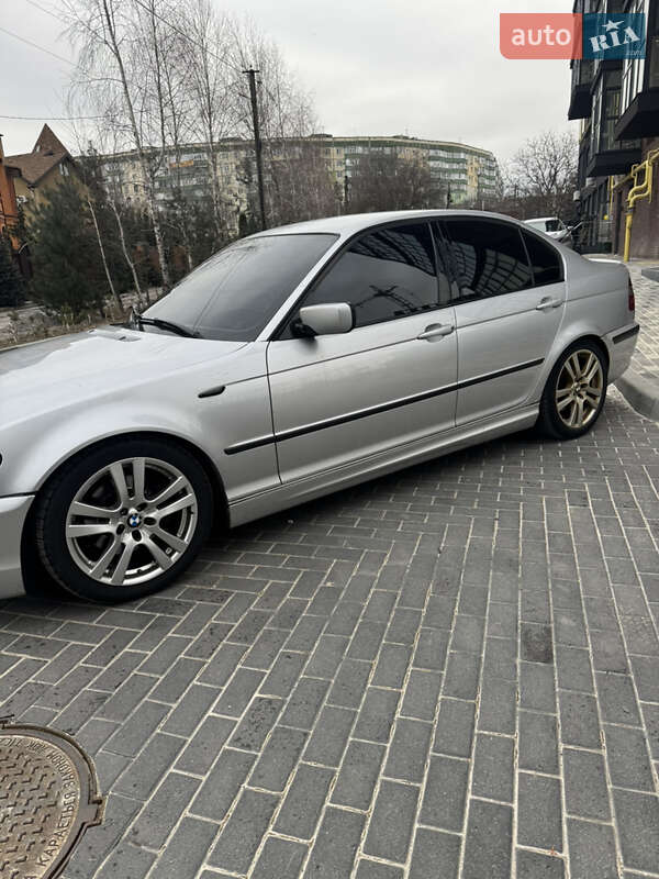 Седан BMW 3 Series 2002 в Полтаве