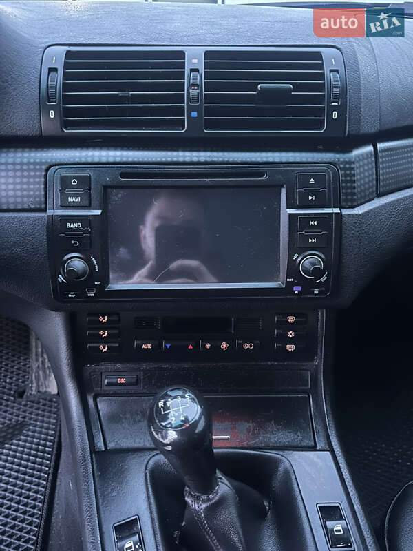 Седан BMW 3 Series 2003 в Львове