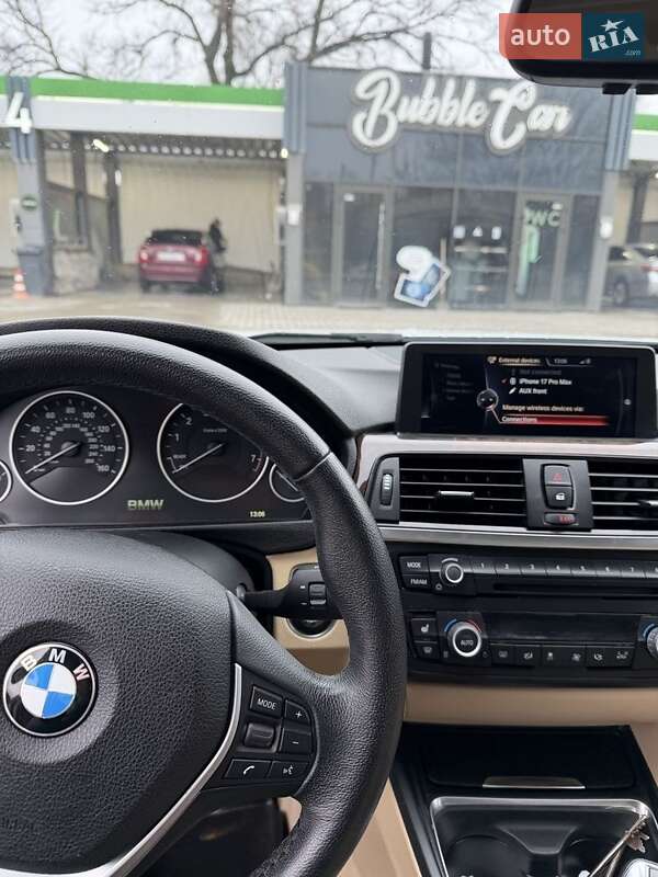 Седан BMW 3 Series 2015 в Харькове