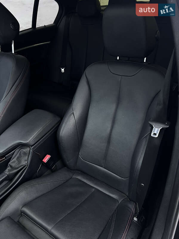 Седан BMW 3 Series 2016 в Золочеве фото 10 Седан BMW 3 Series 2016 в Золочеве
