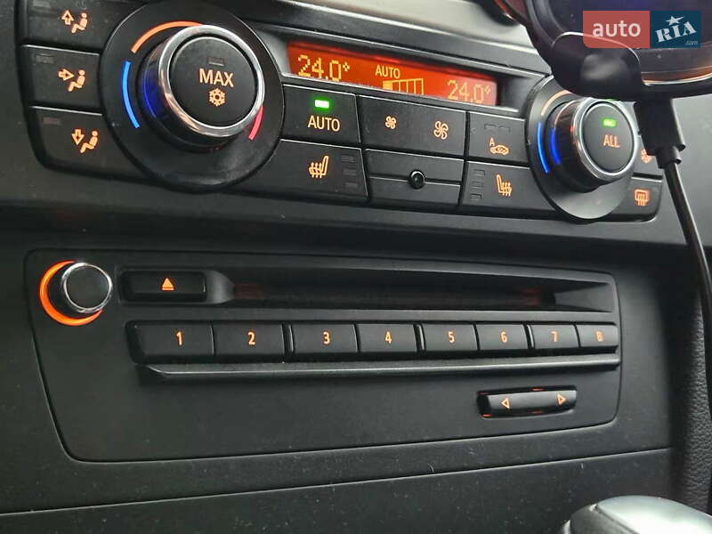 Купе BMW 3 Series 2012 в Киеве фото 28 Купе BMW 3 Series 2012 в Киеве