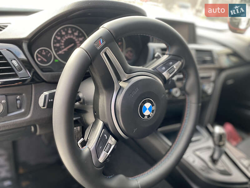 Седан BMW 3 Series 2017 в Житомире