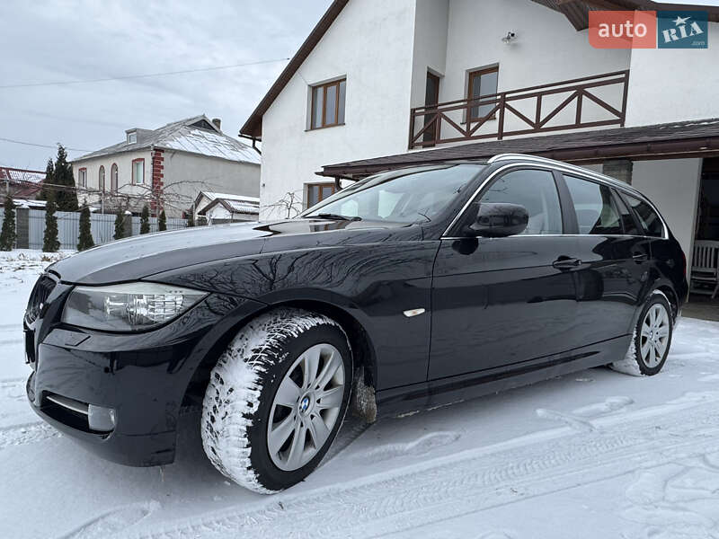 Универсал BMW 3 Series 2010 в Глыбокой