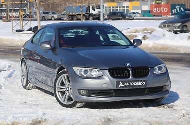 Купе BMW 3 Series 2010 в Киеве