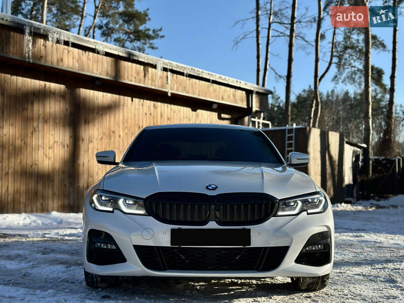 Седан BMW 3 Series 2022 в Киеве