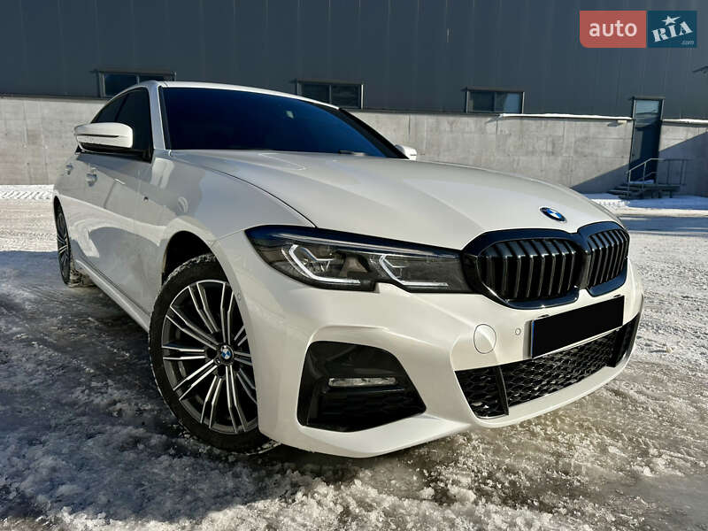 Седан BMW 3 Series 2022 в Киеве