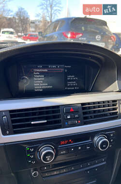 Седан BMW 3 Series 2009 в Черкасах