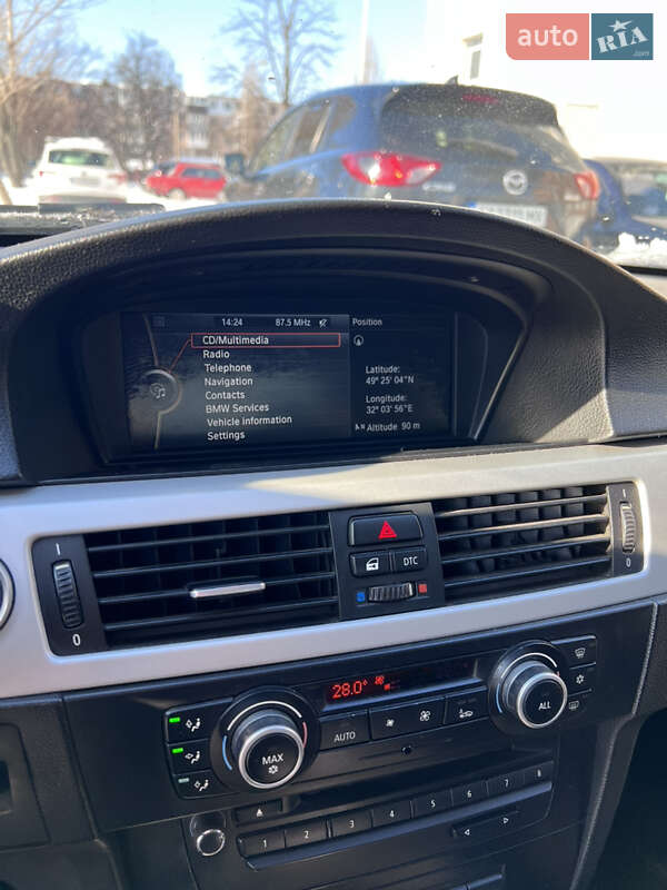 Седан BMW 3 Series 2009 в Черкасах