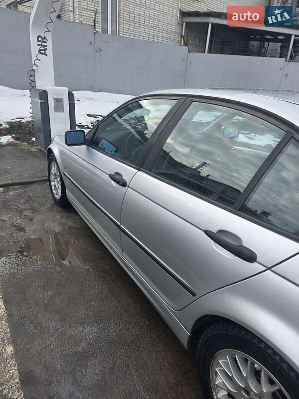 Седан BMW 3 Series 2000 в Львове