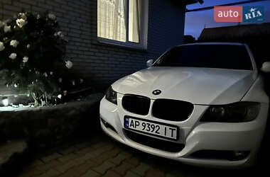 Седан BMW 3 Series 2009 в Запорожье
