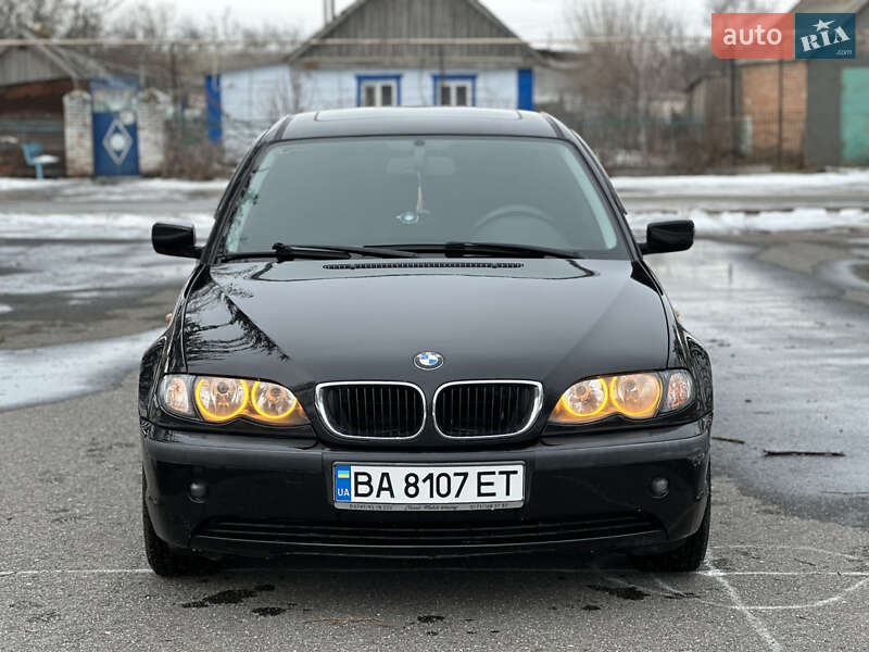 BMW 3 Series 2004