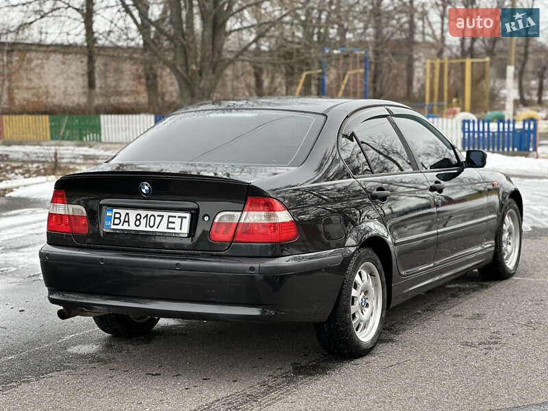 Седан BMW 3 Series 2004 в Новом Буге