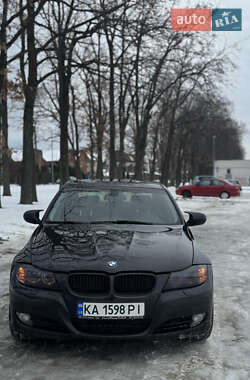 Седан BMW 3 Series 2011 в Киеве