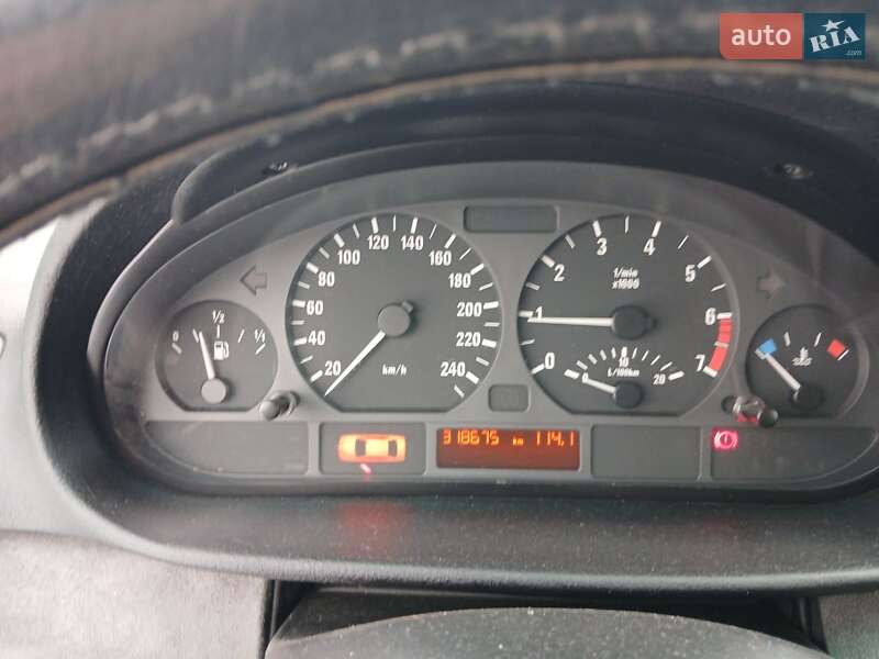 Универсал BMW 3 Series 2002 в Львове