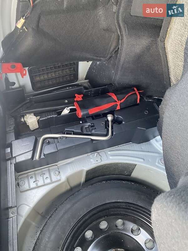 Универсал BMW 3 Series 2002 в Павлограде