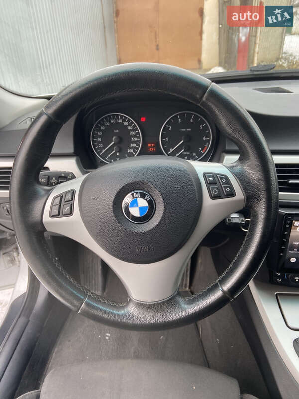 Универсал BMW 3 Series 2006 в Одессе