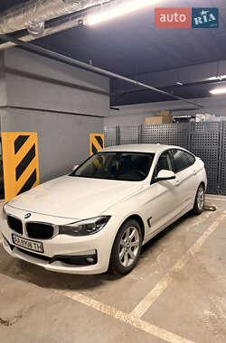 Седан BMW 3 Series 2018 в Києві