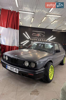 Седан BMW 3 Series 1985 в Киеве