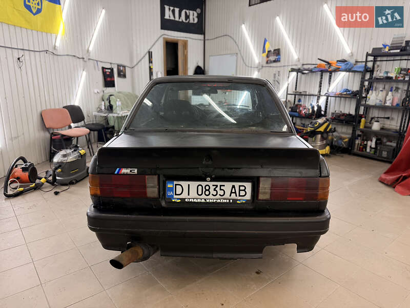 Седан BMW 3 Series 1985 в Киеве