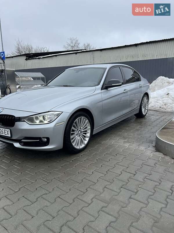 Седан BMW 3 Series 2012 в Тернополе