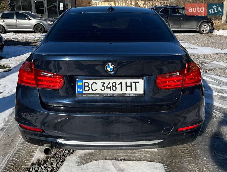 Седан BMW 3 Series 2012 в Львове