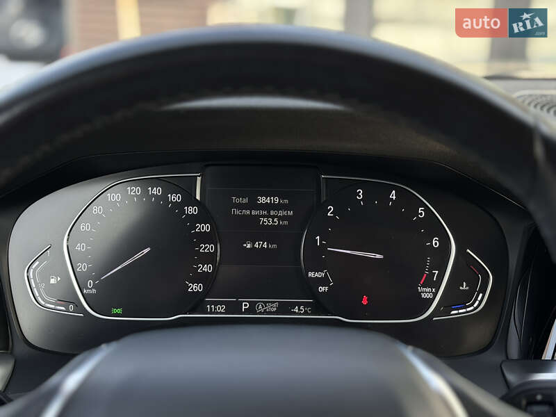 Седан BMW 3 Series 2020 в Львове