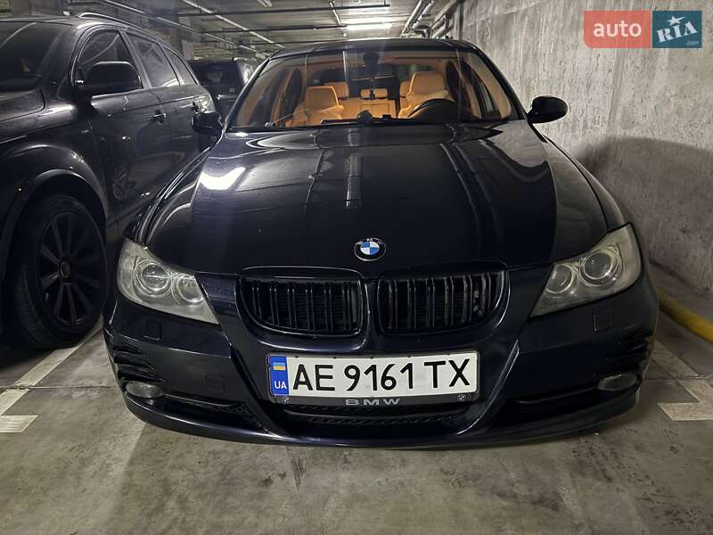 BMW 3 Series 2005