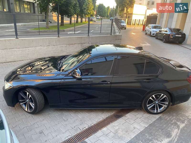 Седан BMW 3 Series 2012 в Киеве