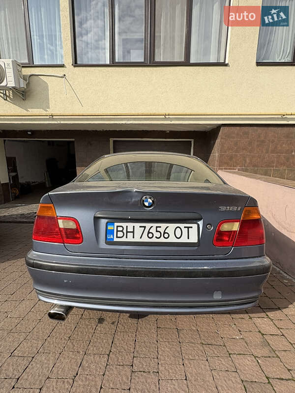 Седан BMW 3 Series 1998 в Ужгороде