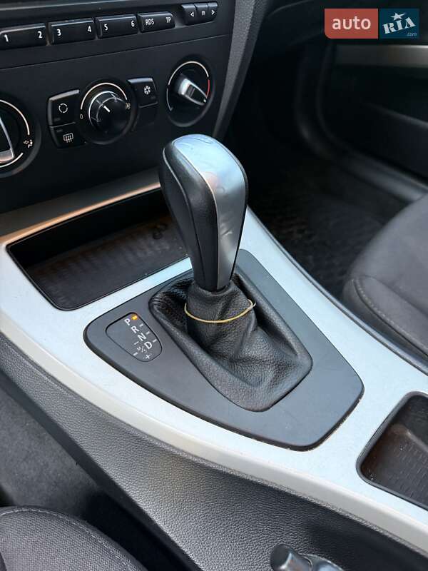 Универсал BMW 3 Series 2011 в Мостиске