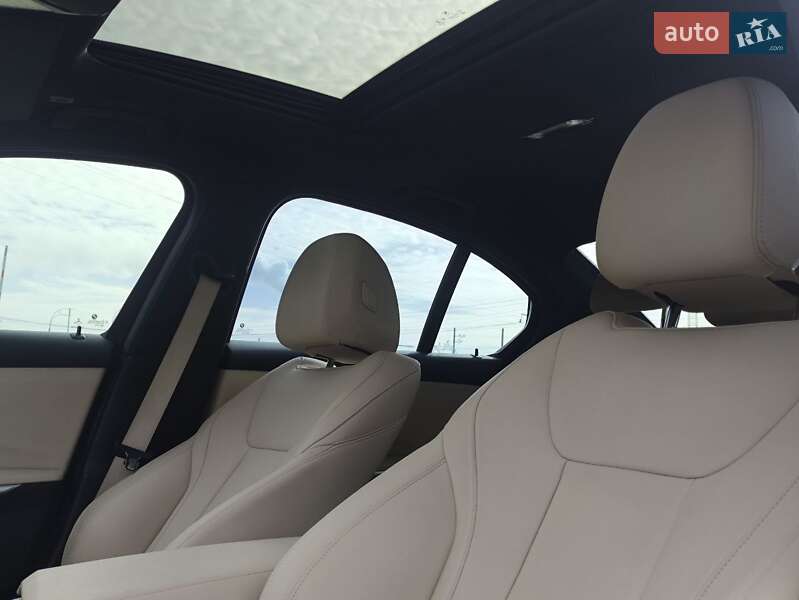 Седан BMW 3 Series 2019 в Киеве фото 20 Седан BMW 3 Series 2019 в Киеве