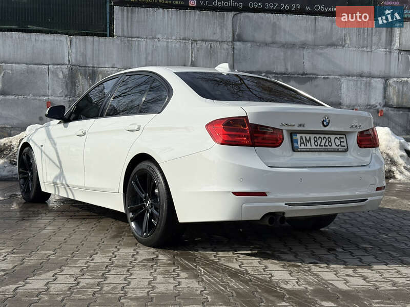 Седан BMW 3 Series 2012 в Киеве
