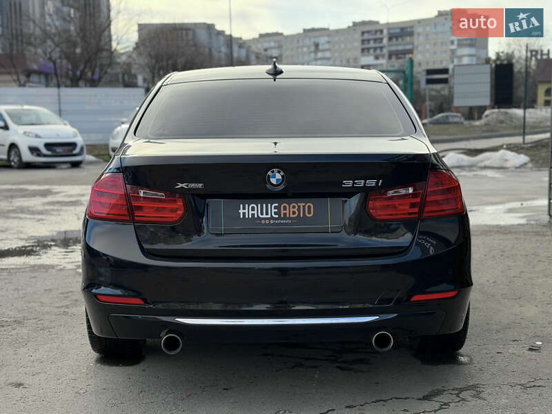 Седан BMW 3 Series 2015 в Шептицькому