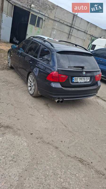 Универсал BMW 3 Series 2008 в Николаеве фото 5 Универсал BMW 3 Series 2008 в Николаеве