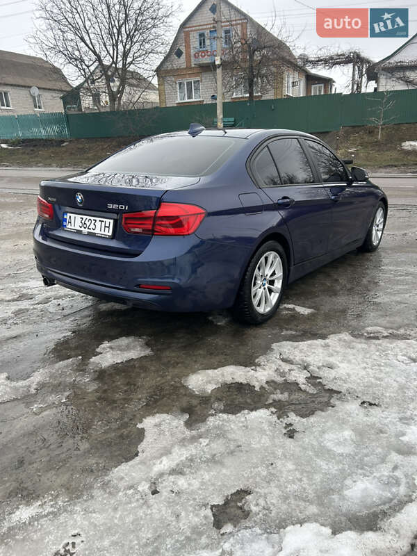 Седан BMW 3 Series 2015 в Белой Церкви