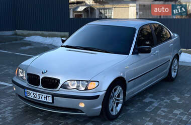 Седан BMW 3 Series 2002 в Кременці