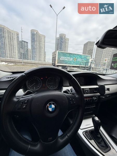 Седан BMW 3 Series 2010 в Киеве фото 17 Седан BMW 3 Series 2010 в Киеве