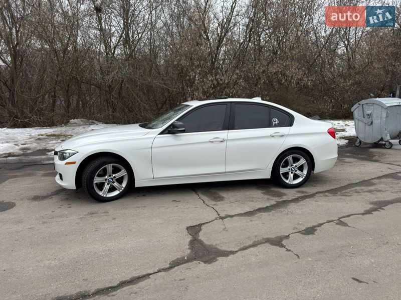 Седан BMW 3 Series 2013 в Полтаве