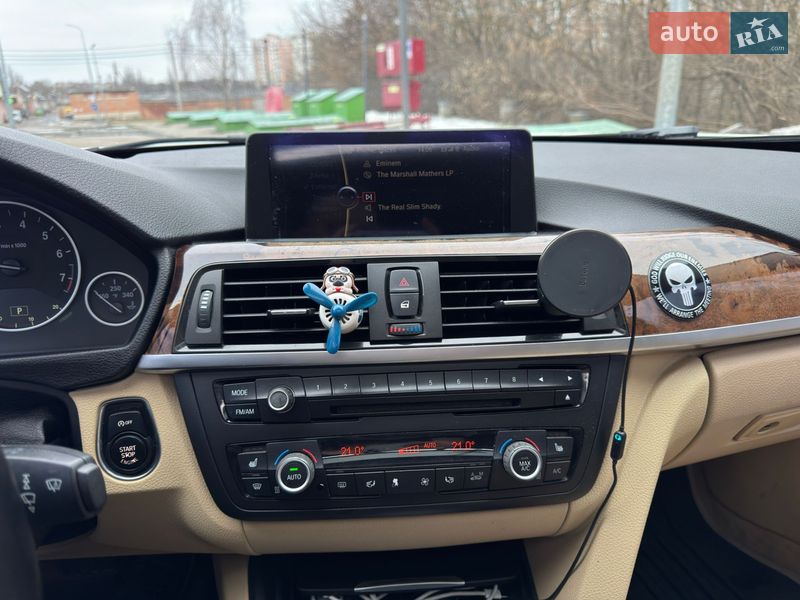 Седан BMW 3 Series 2013 в Полтаве