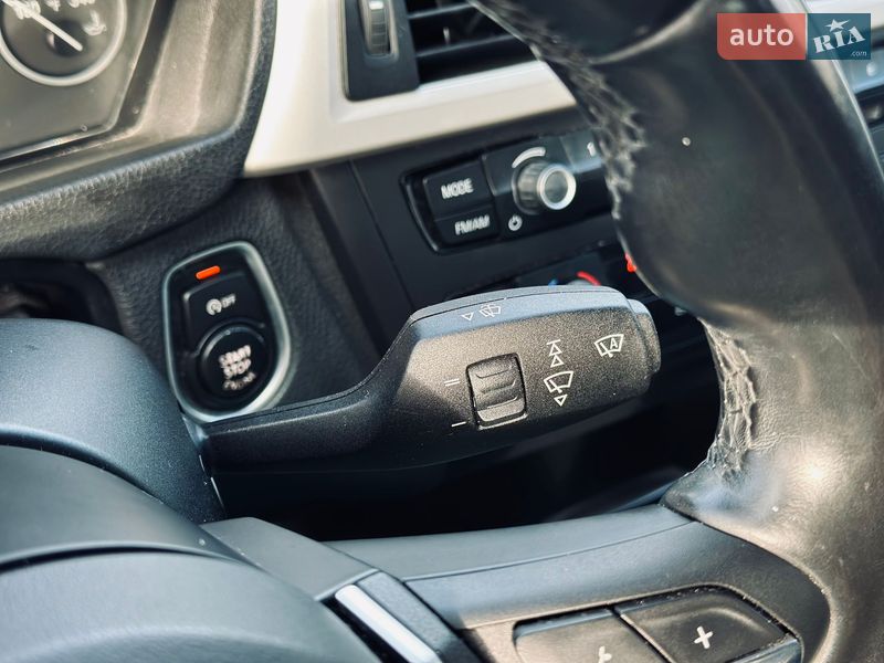 Седан BMW 3 Series 2014 в Кременчуге