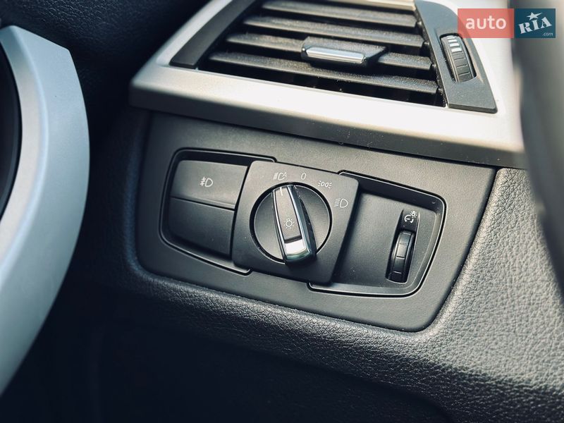 Седан BMW 3 Series 2014 в Кременчуге