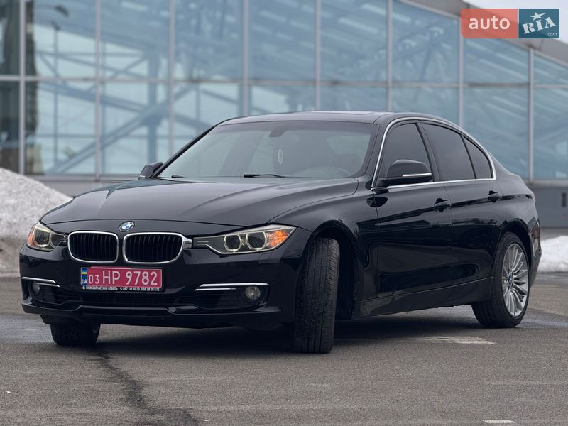 Седан BMW 3 Series 2014 в Киеве