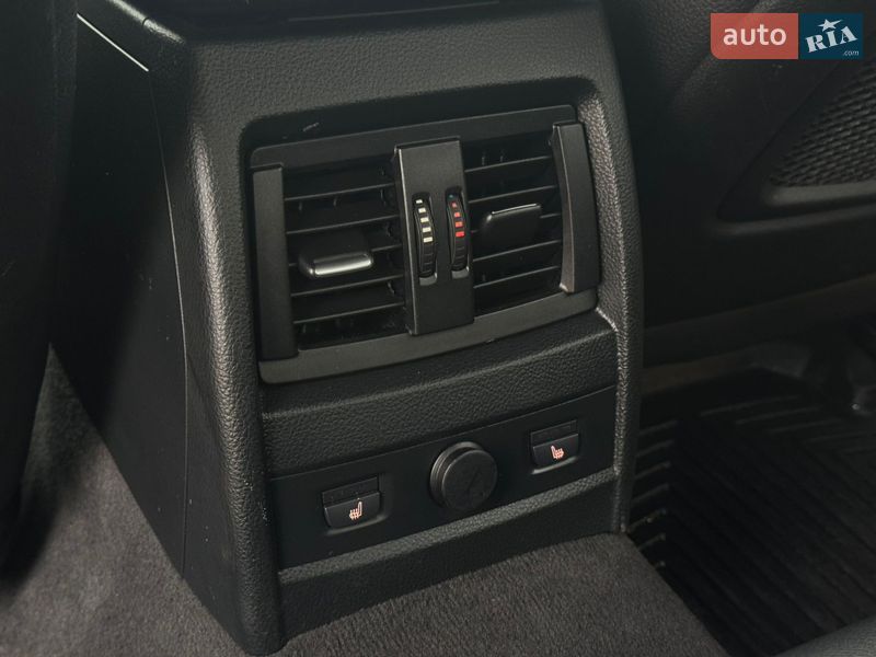 Седан BMW 3 Series 2014 в Киеве