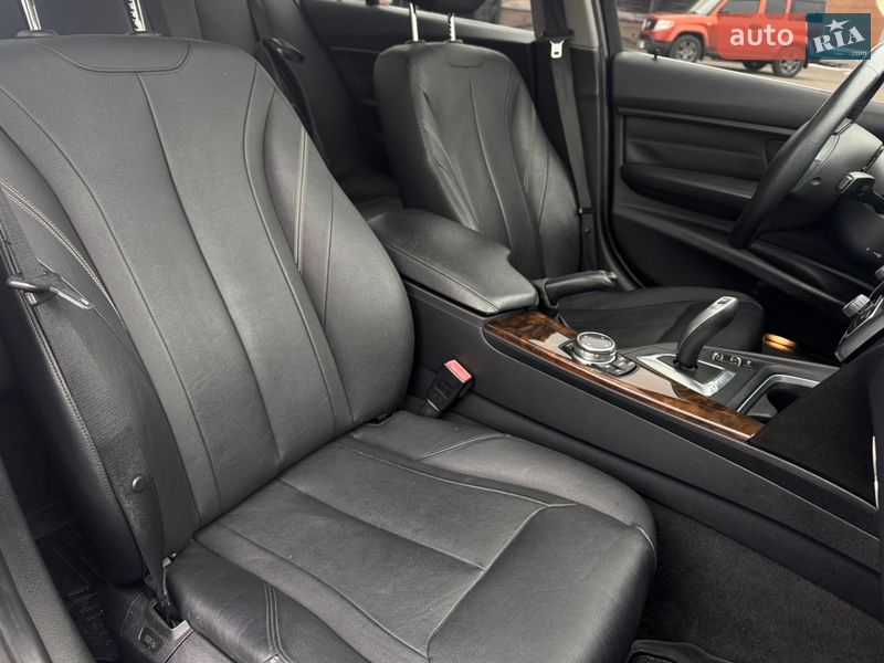 Седан BMW 3 Series 2014 в Киеве