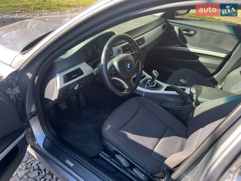 Универсал BMW 3 Series 2010 в Мукачево